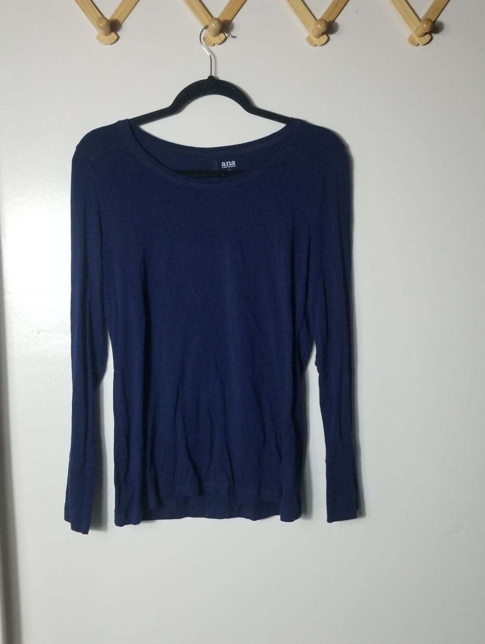ANA WOMEN'S NAVY LONG SLEEVE BLOUSE SIZE MEDIUM